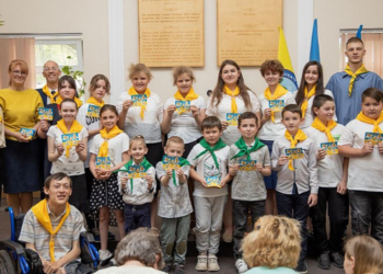 Клуб Слідопитів «Вогники віри» відзначив річницю служіння у Харкові