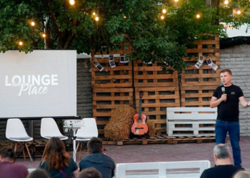 Адвентистська молодь Дніпра руйнує стереотипи за допомогою Lounge Place
