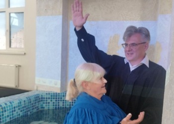 Хрещення в Україні під час війни: Львів, Херсон, Київщина, Первомайськ, Одеса, Лебедин, Чернігів