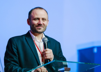Як церква, ми мали успіх у соціальній сфері, і виявились активними і в значній мірі готовими до соціальної діяльності