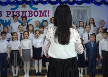 Маленькі адвентисти привітали одеситів з Різдвом