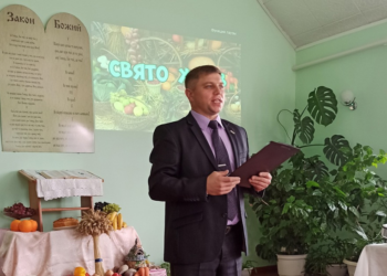 Пастор Андрій Винниченко: Господь, немов невидимими мотузочками, поступово прив’язував мене до Церкви