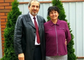 У нас у кожного своє служіння, своя праця, не залишається часу знаходити недоліки в іншому