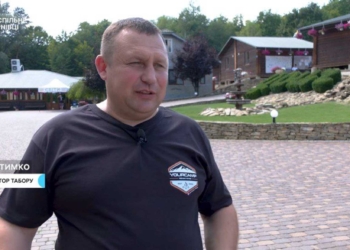 “Хлопчик приходив до психолога просто поплакати”: в адвентистському таборі на Буковині реабілітують дітей, які пережили життєві труднощі