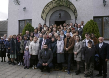 Від уроків до хрещення: духовні плоди Школи Біблії